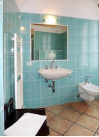 Casaria Da Roby Apartment Cannobio Ngoại thất bức ảnh