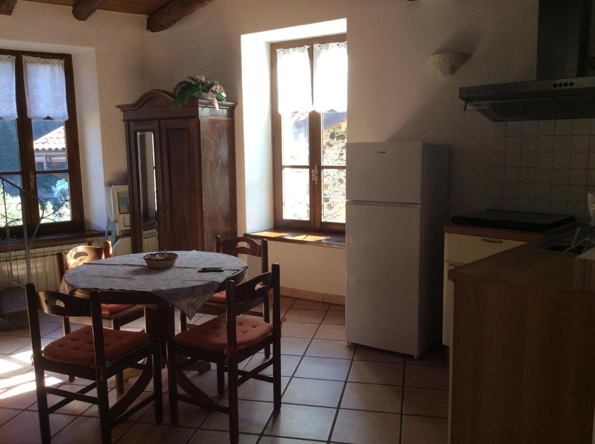 Casaria Da Roby Apartment Cannobio Ngoại thất bức ảnh