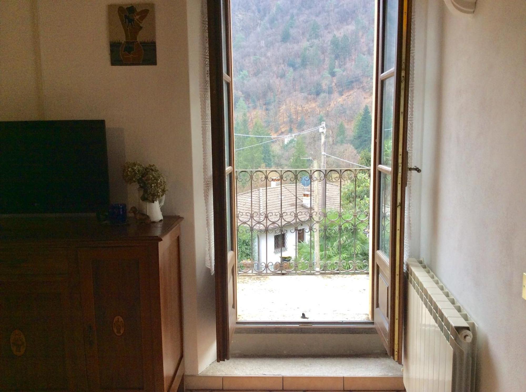 Casaria Da Roby Apartment Cannobio Ngoại thất bức ảnh