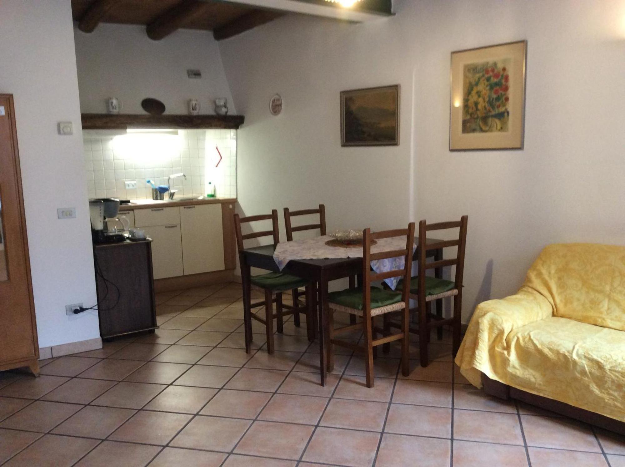 Casaria Da Roby Apartment Cannobio Ngoại thất bức ảnh